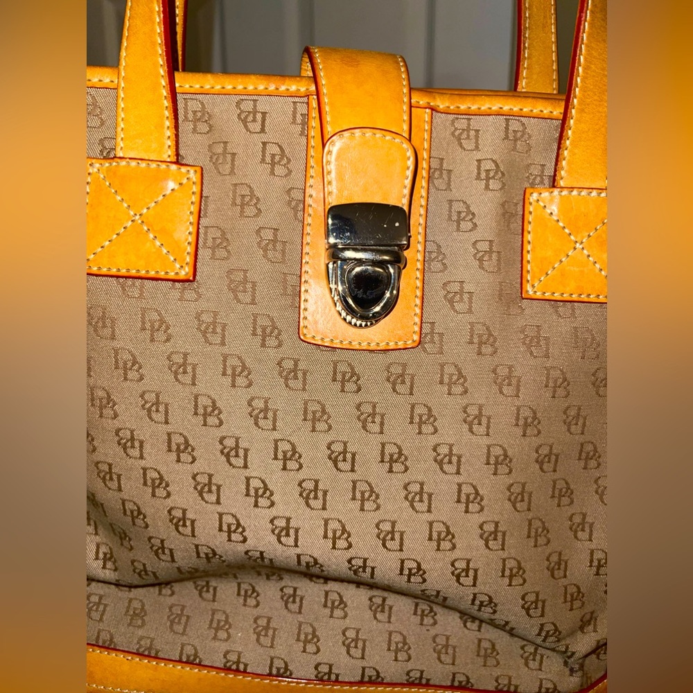 Dooney & Bourke large bucket purse